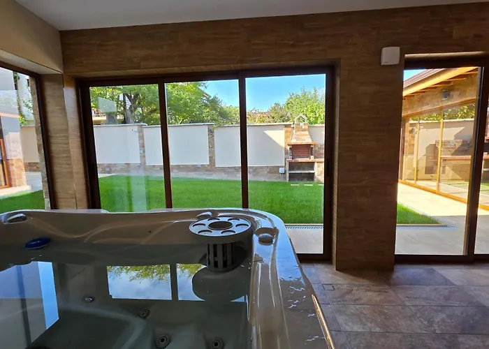 ゲストハウス Gogemi バンスコ